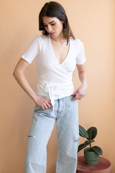Wrap-over top Olivier white