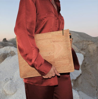 DELTA CLUTCH POUCH NATURAL