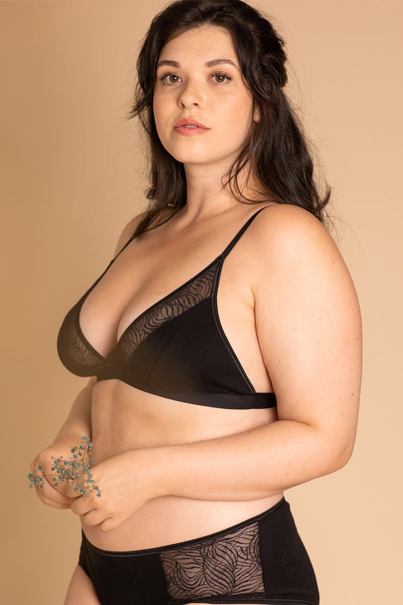 Savannah black bra