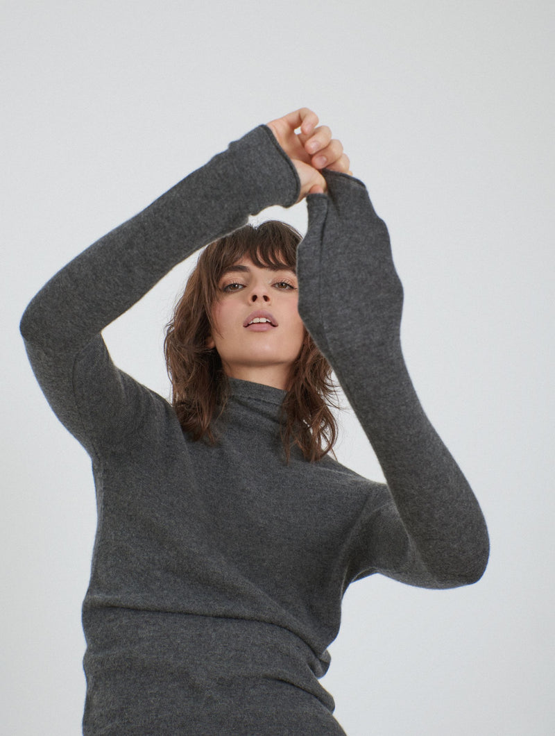 Cashmere knitted turtleneck top Grey